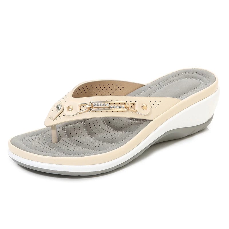 Women's Casual Buckle Flip-Flops