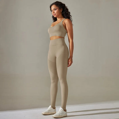 Women's Seamless Yoga/Fitness Bra and Leggings Set