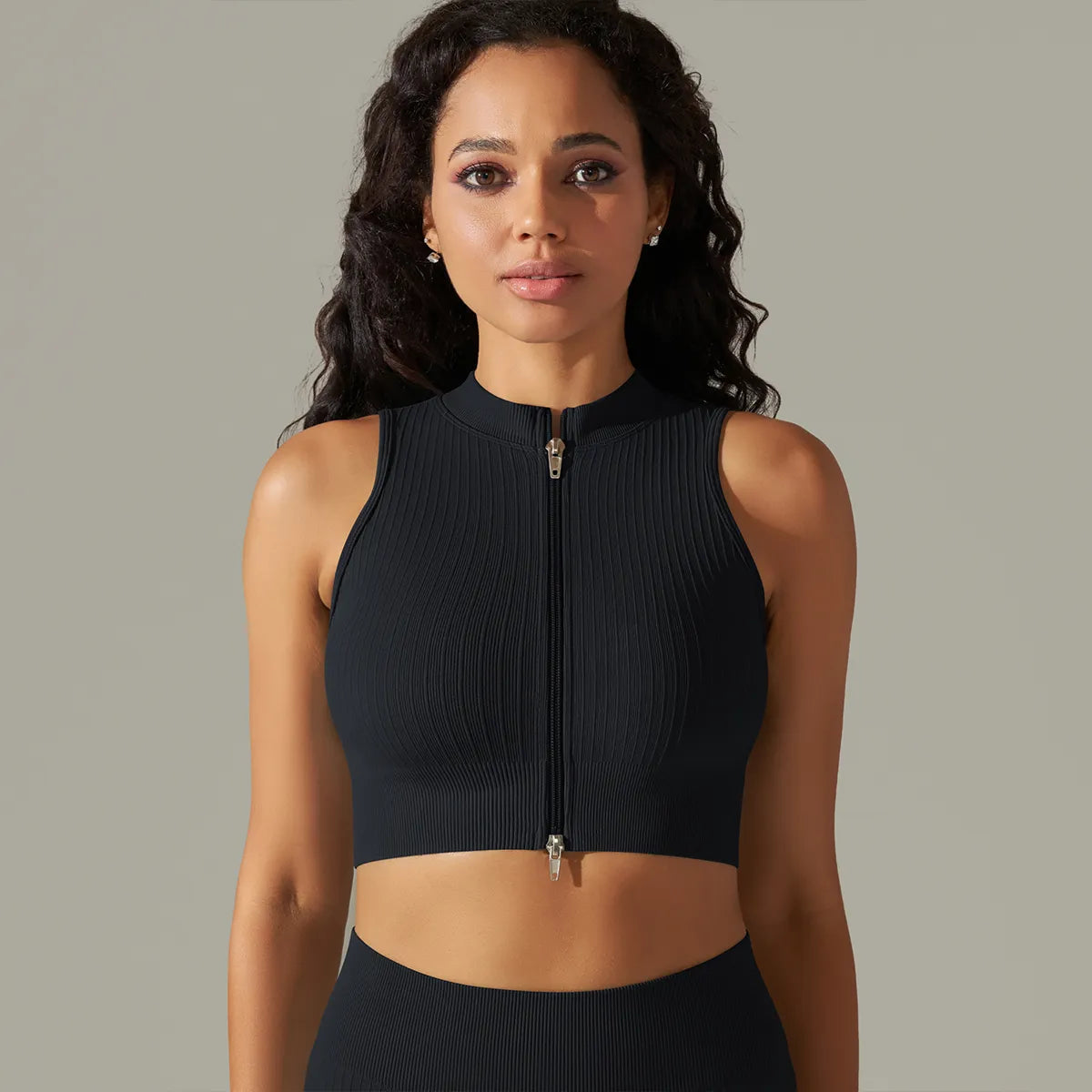 Women's fitness zip vest